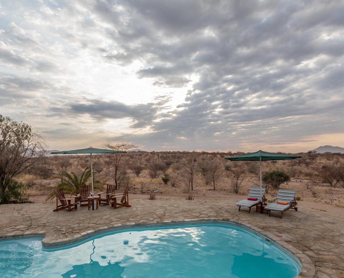 Hohenstein Lodge Usakos Екстериор снимка