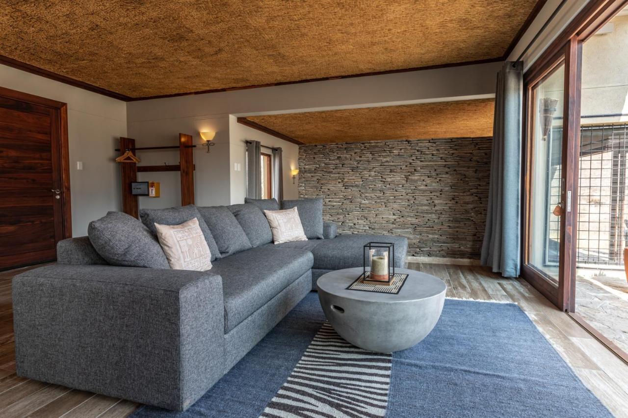 Hohenstein Lodge Usakos Екстериор снимка