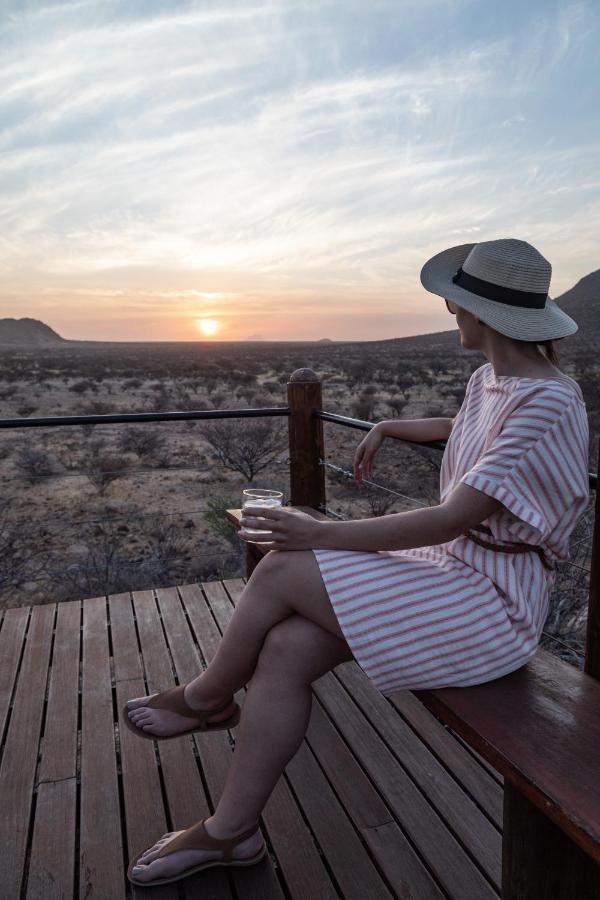 Hohenstein Lodge Usakos Екстериор снимка